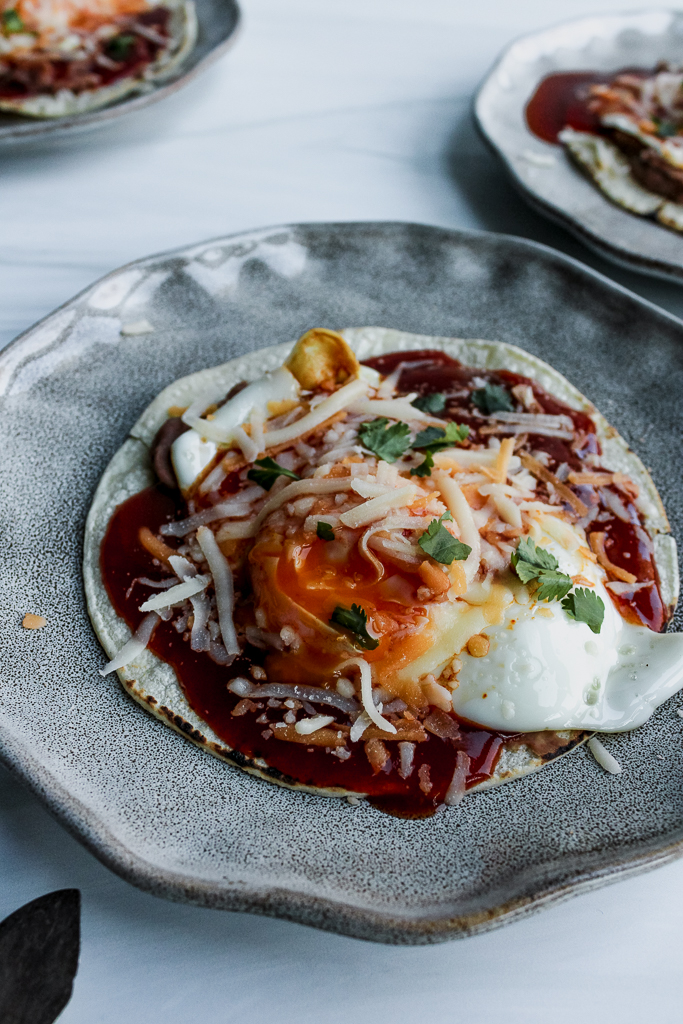 Easy New Mexico Style Huevos Rancheros